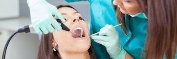 Woman getting mouth cleaned, glendale ca